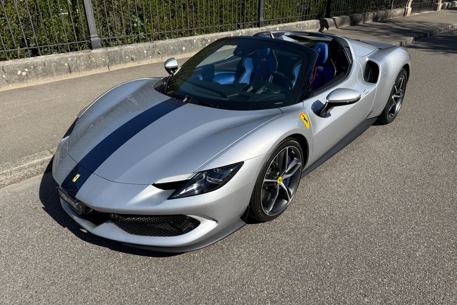 /de/stock/for-sale/details/ferrari-296-gts/773