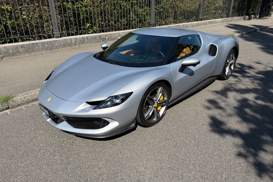 /de/stock/previously-sold/details/ferrari-296-gtb/789