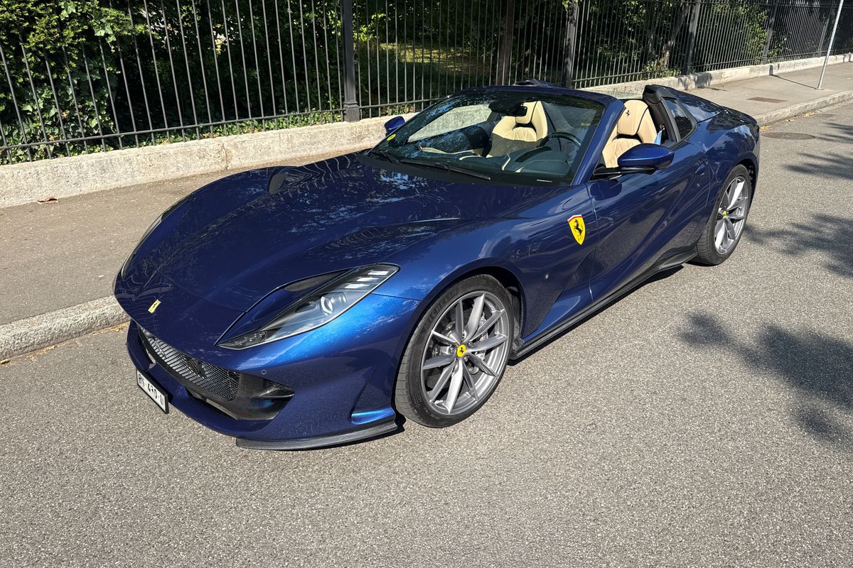 Ferrari 812 GTS