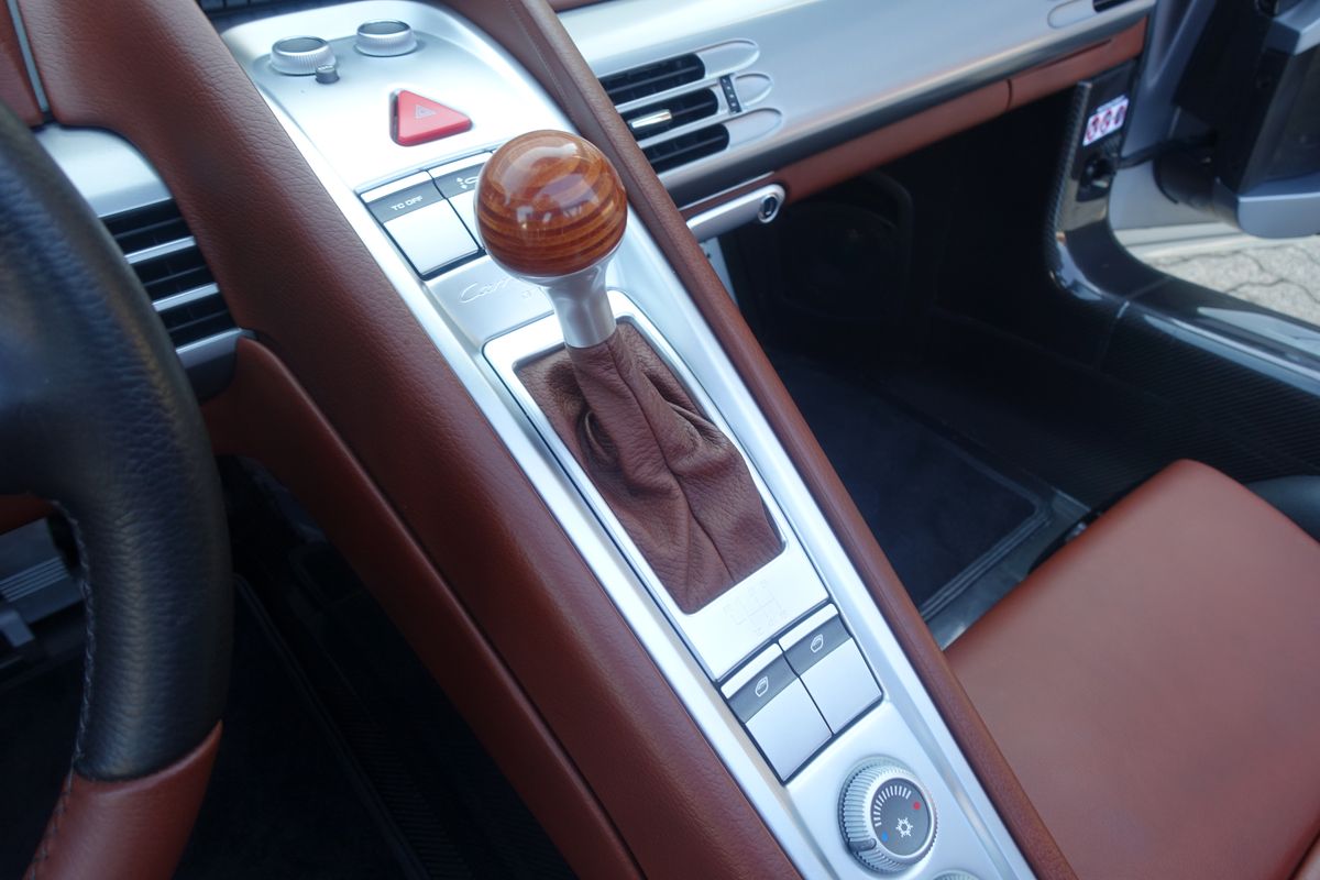 Porsche Carrera GT