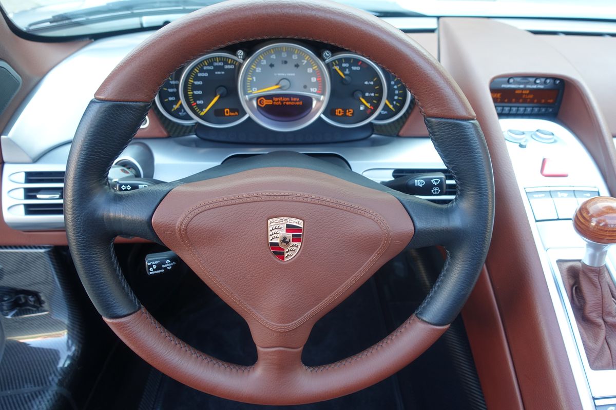 Porsche Carrera GT