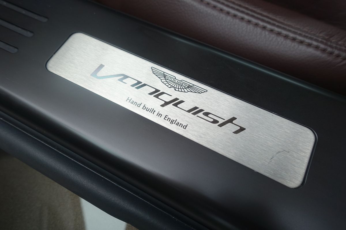 Aston Martin Vanquish