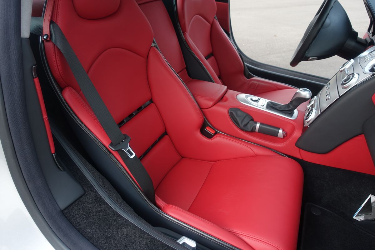 Mercedes-Benz SLR McLaren