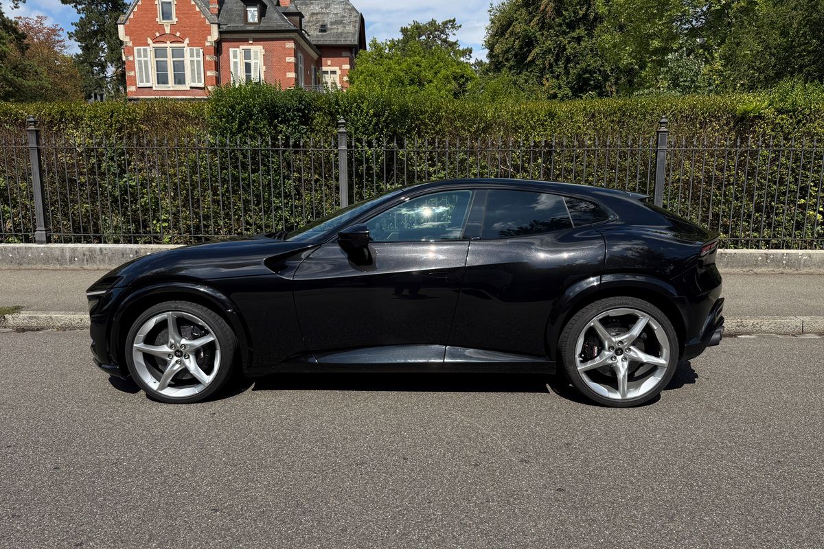 Ferrari Purosangue