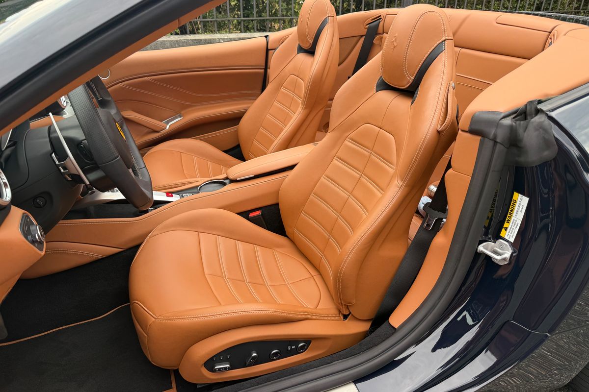 Ferrari California T