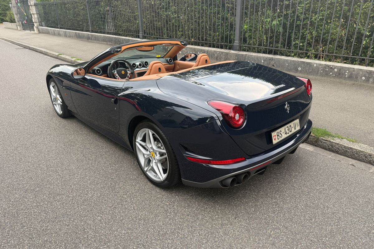 Ferrari California T