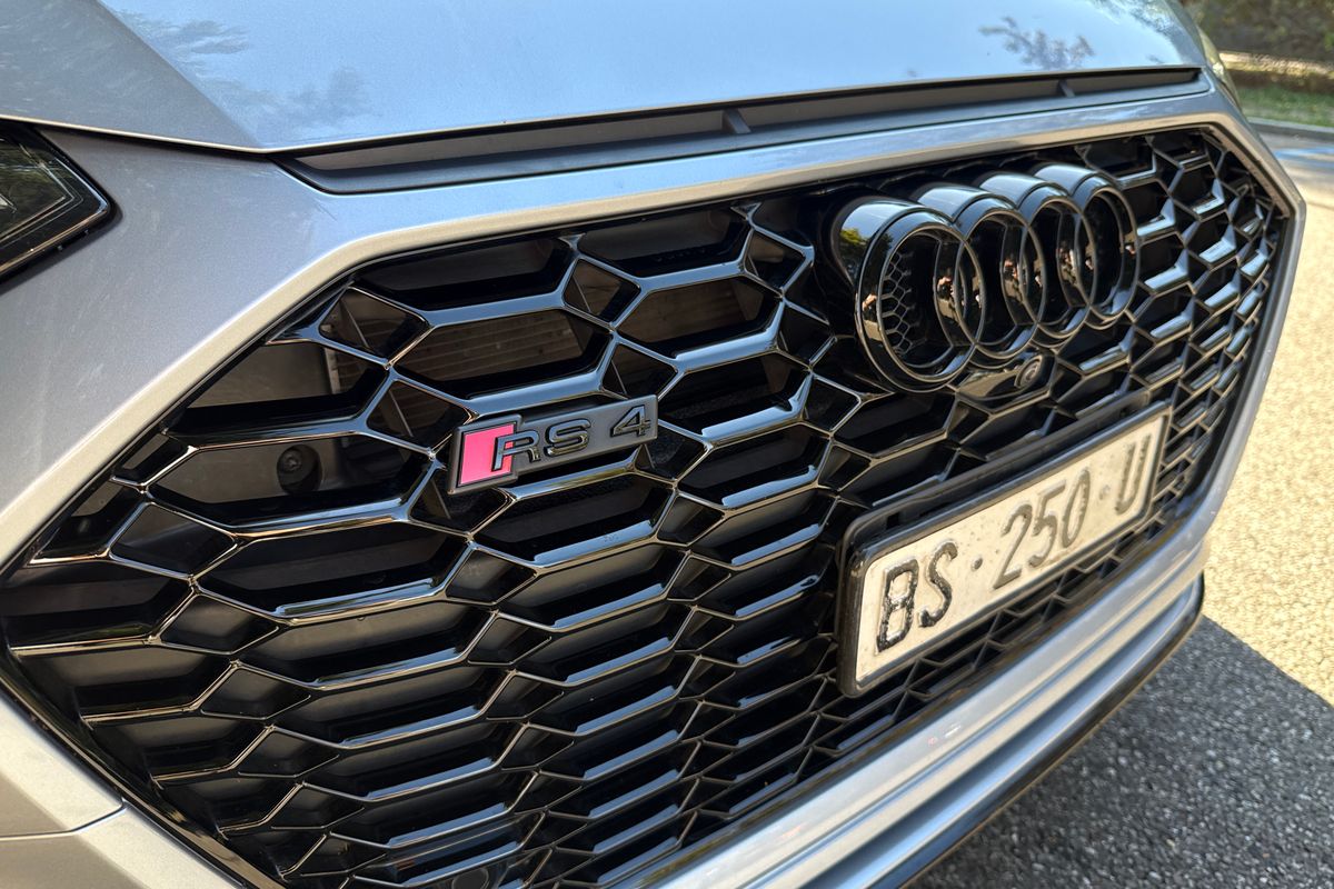 Audi RS4 Avant Quattro