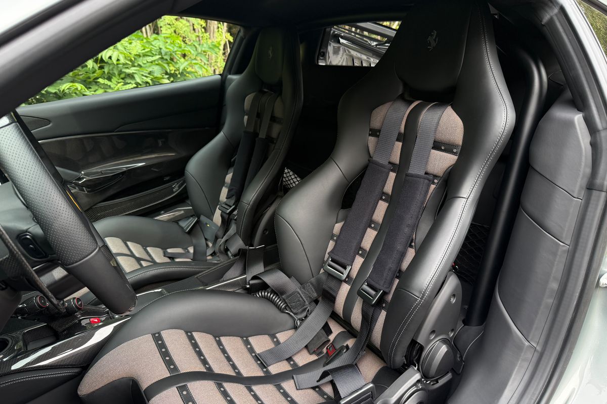 Ferrari 488 Pista "Tailor Made"