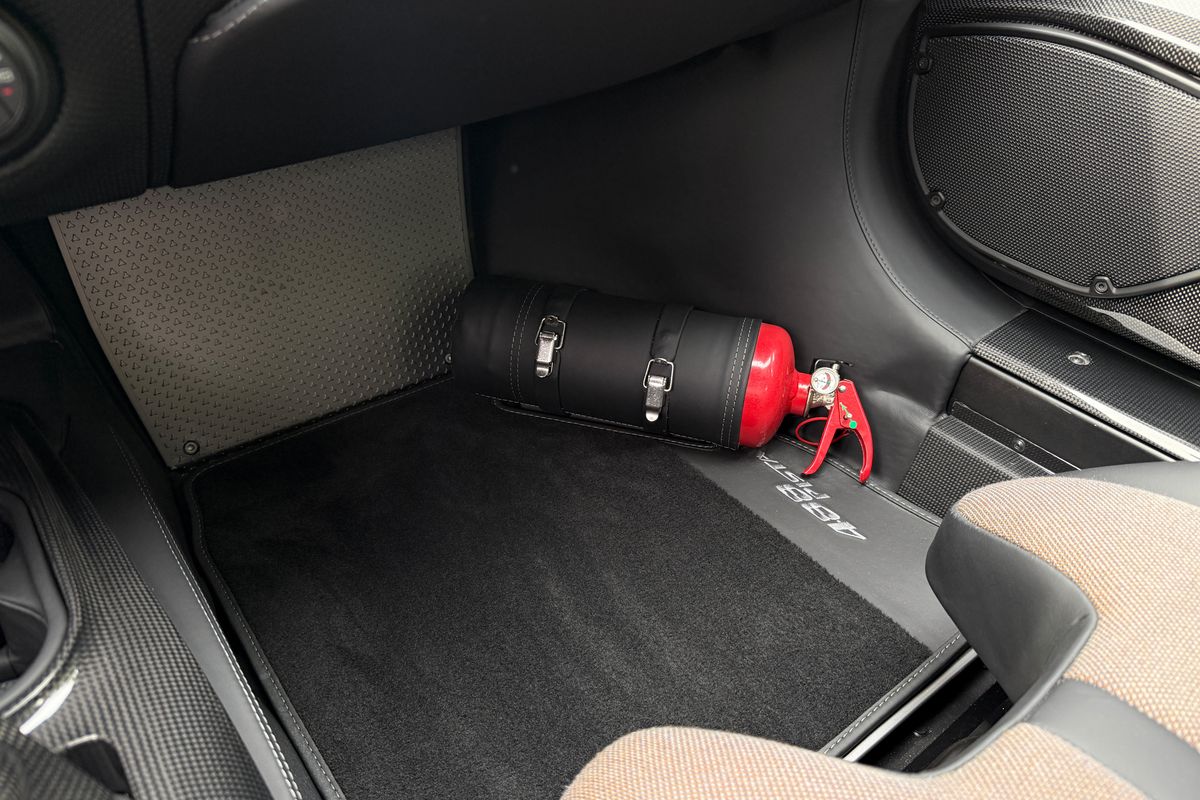 Ferrari 488 Pista "Tailor Made"