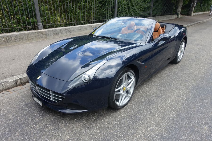 /de/stock/previously-sold/details/ferrari-california-t/87