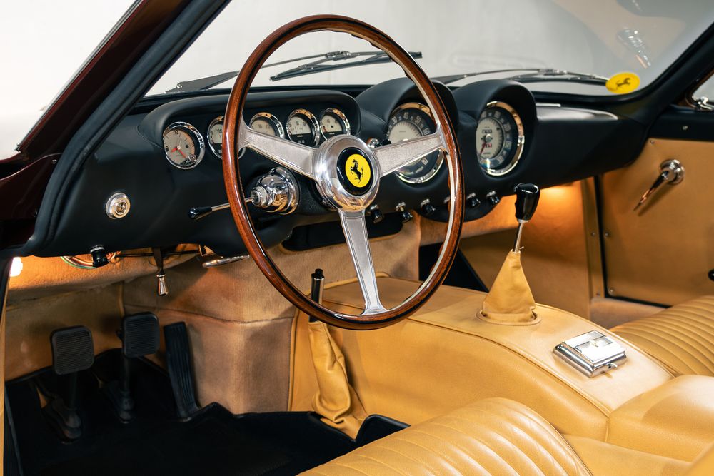 Ferrari 250 GT Lusso
