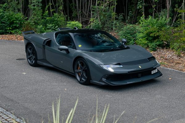 Erleben Sie den Ferrari 849 Testarossa hautnah