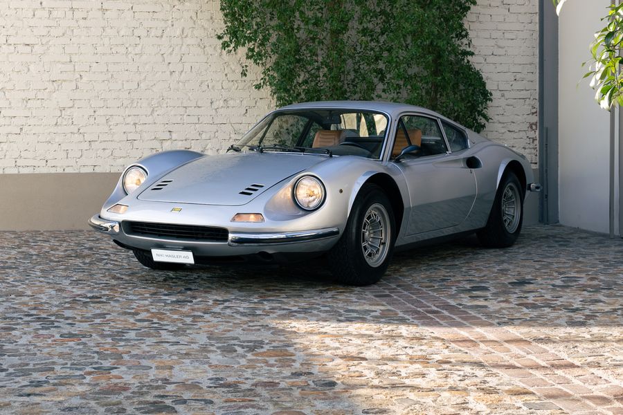 /de/stock/previously-sold/details/ferrari-dino-246-gt-flares/601