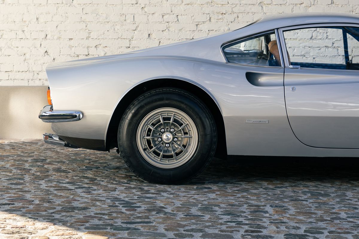 Ferrari Dino 246 GT "Flares"