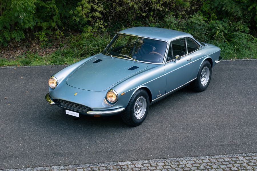 /de/stock/for-sale/details/ferrari-365-gtc/710