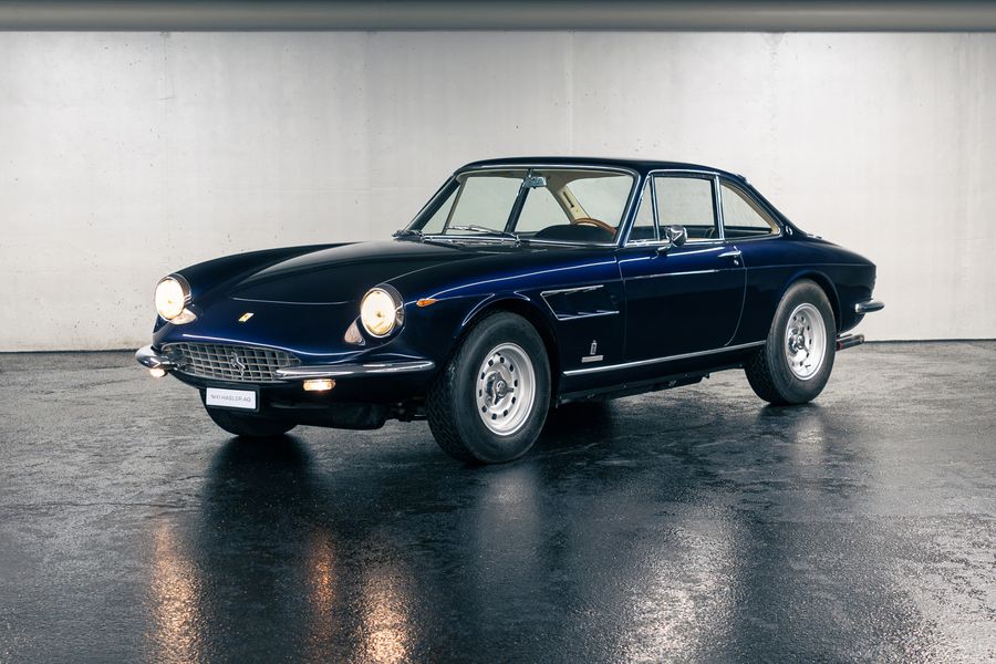 /de/stock/for-sale/details/ferrari-330-gtc/784