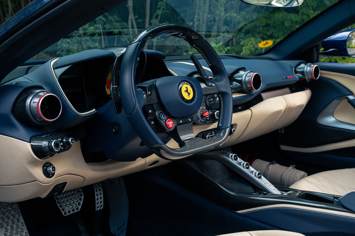 Ferrari 812 GTS