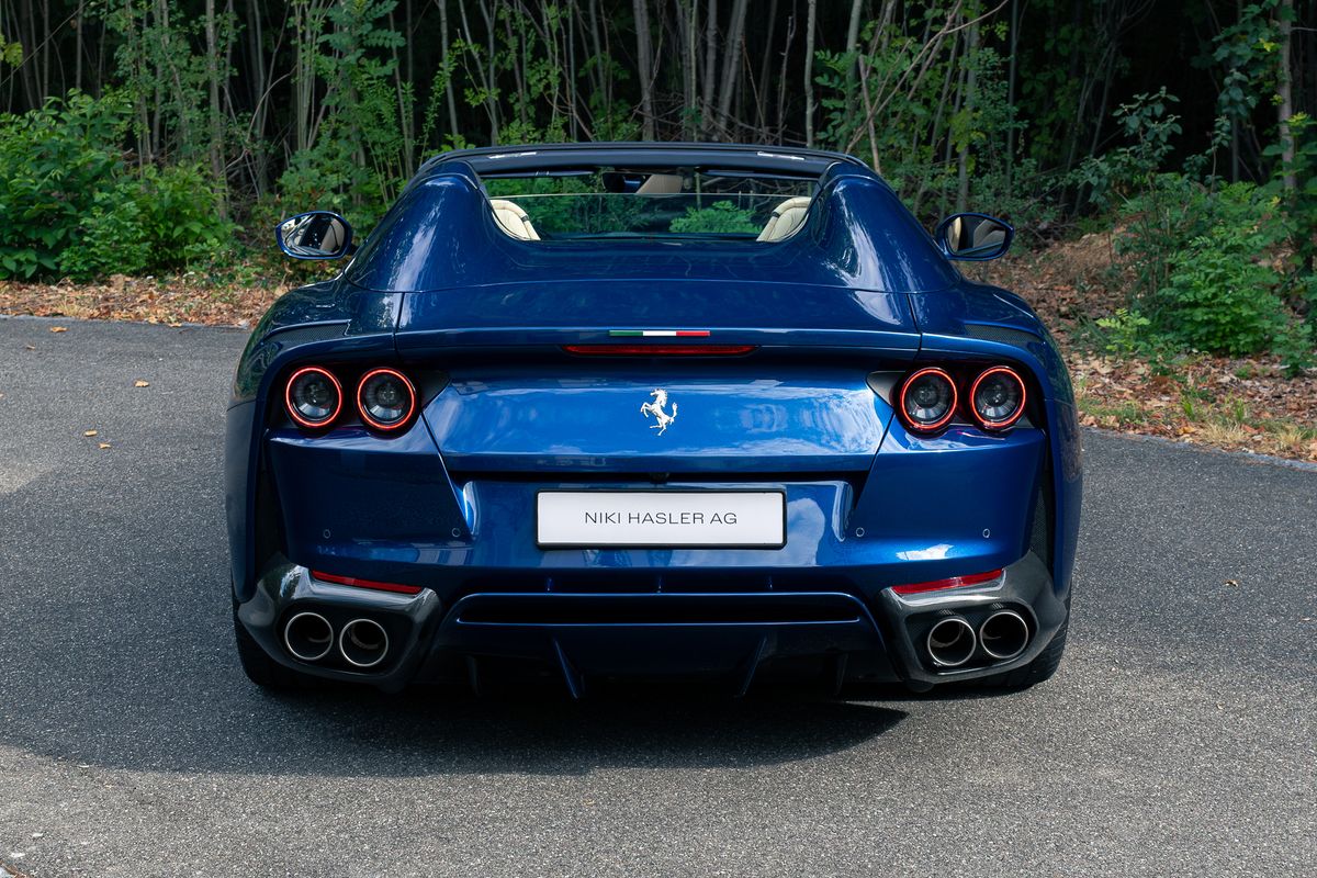 Ferrari 812 GTS