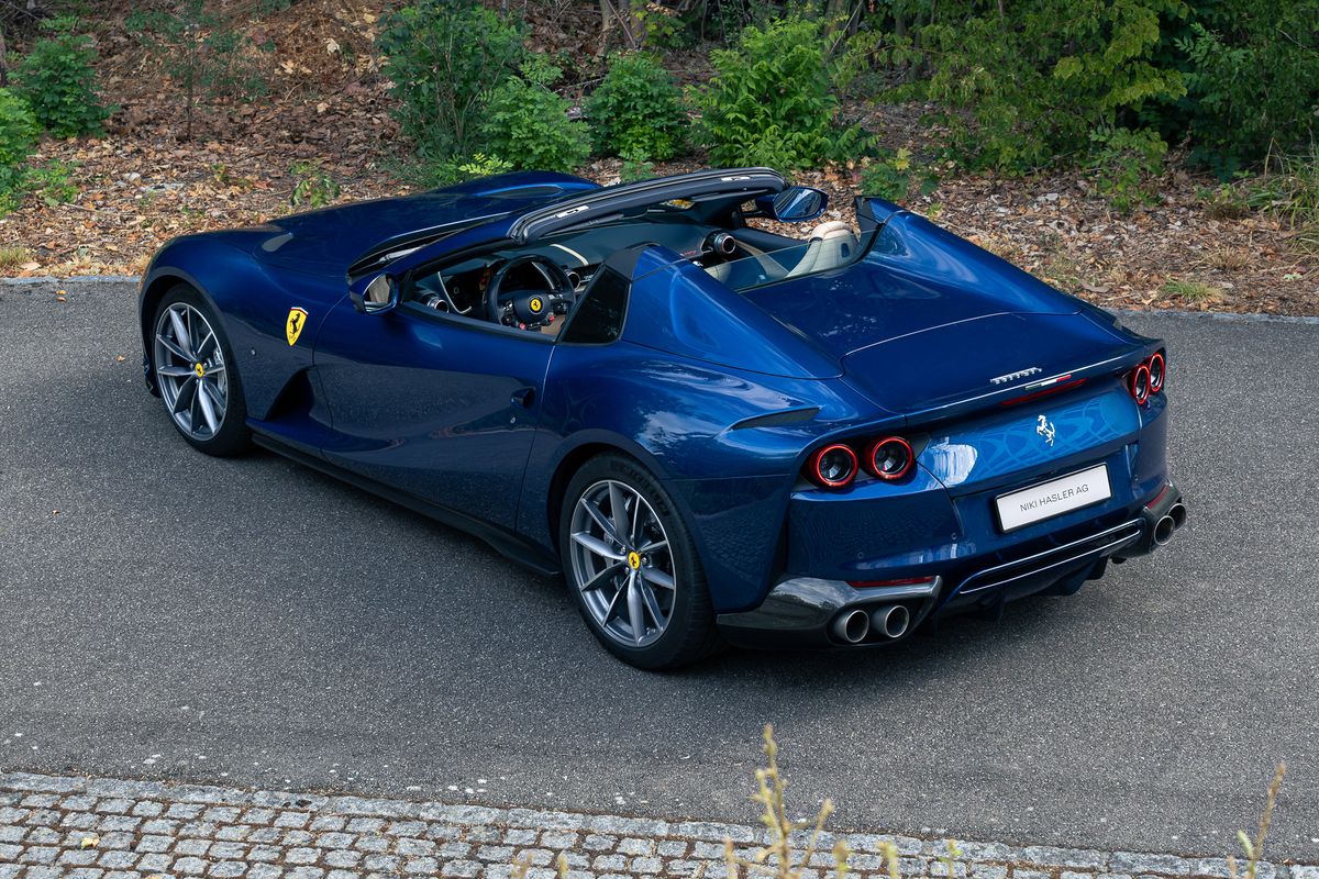 Ferrari 812 GTS