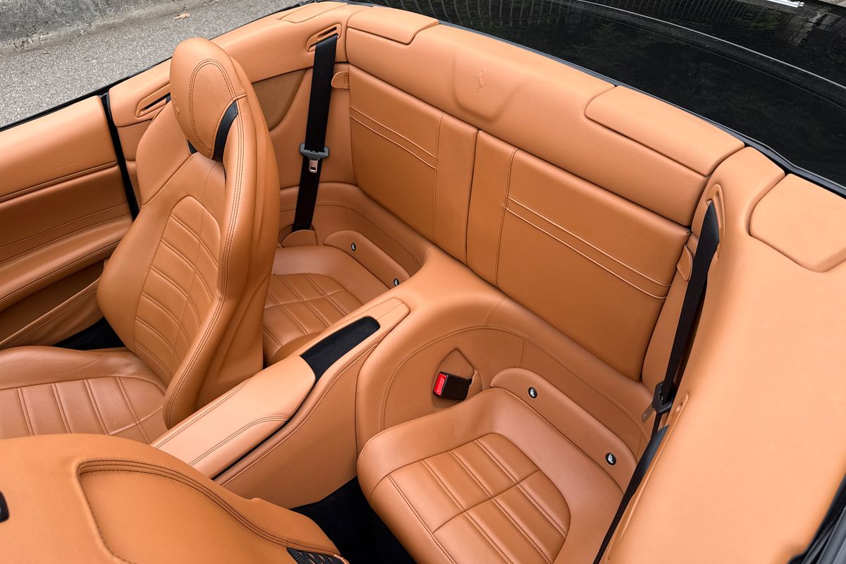 Ferrari California T