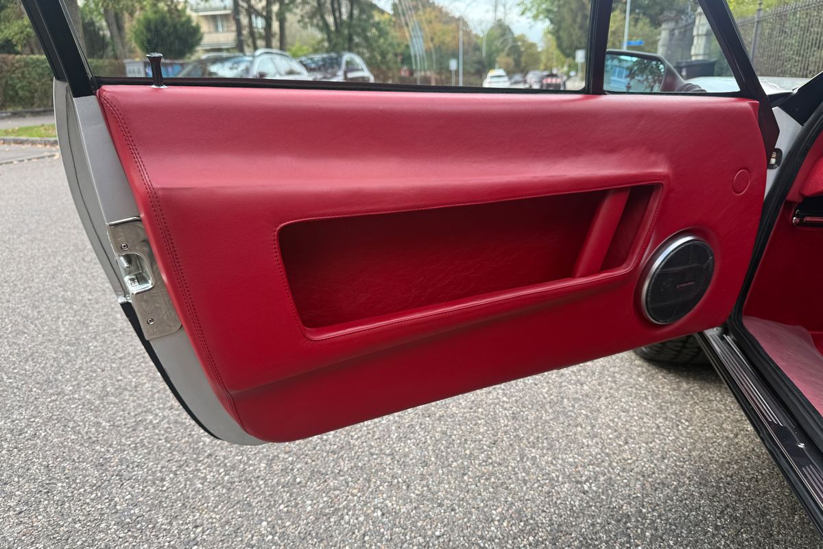 Ferrari 512 BBi