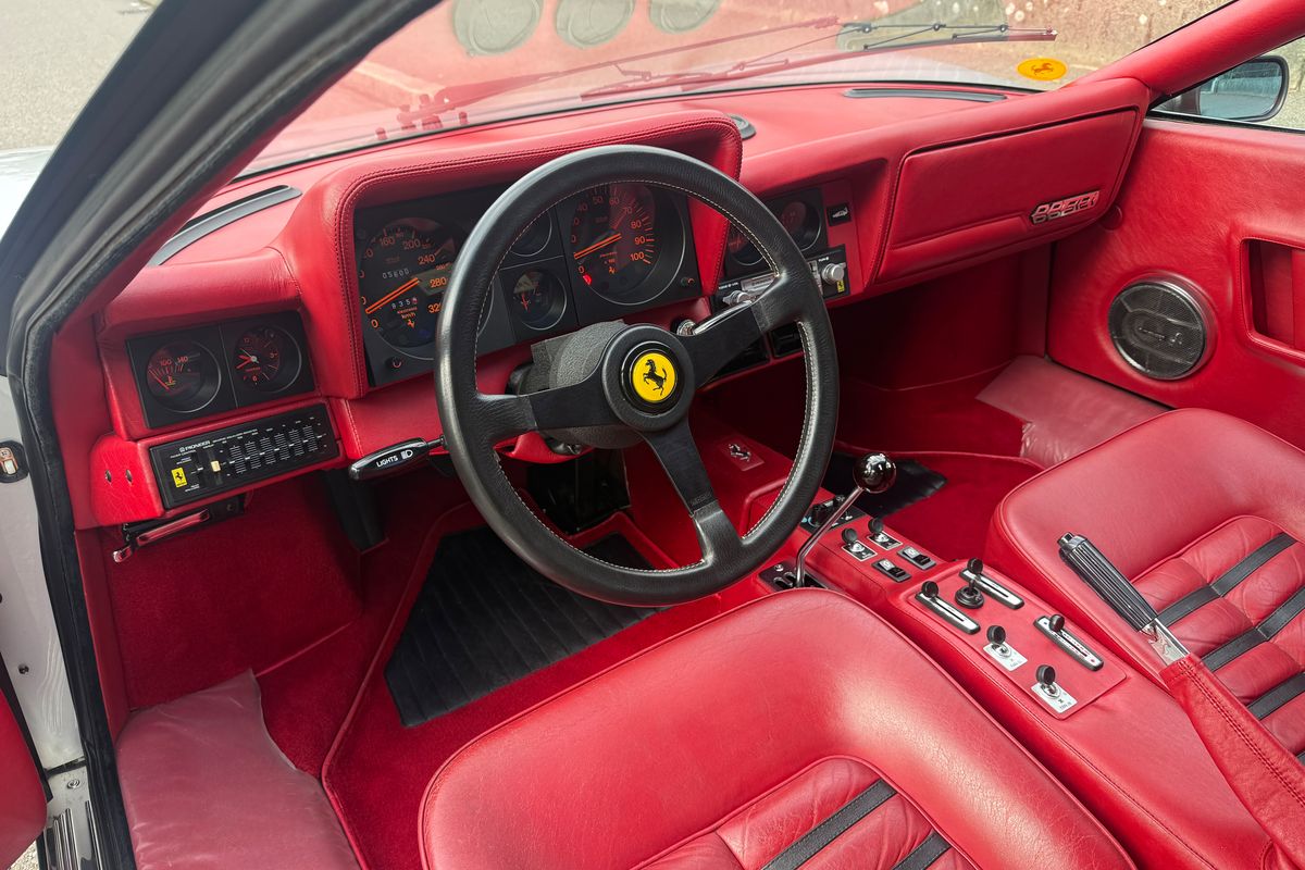 Ferrari 512 BBi