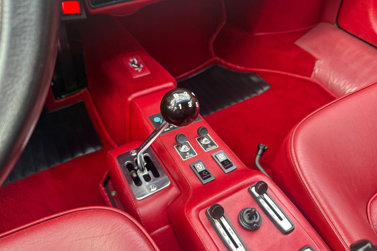 Ferrari 512 BBi