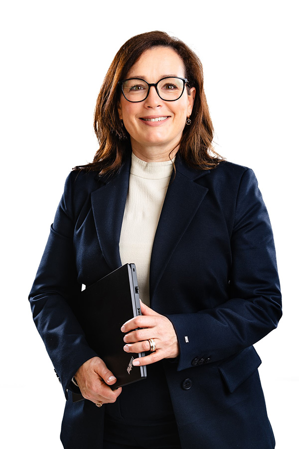 Patrizia Aebi-Sciuto - Leiterin HR & Finanzen